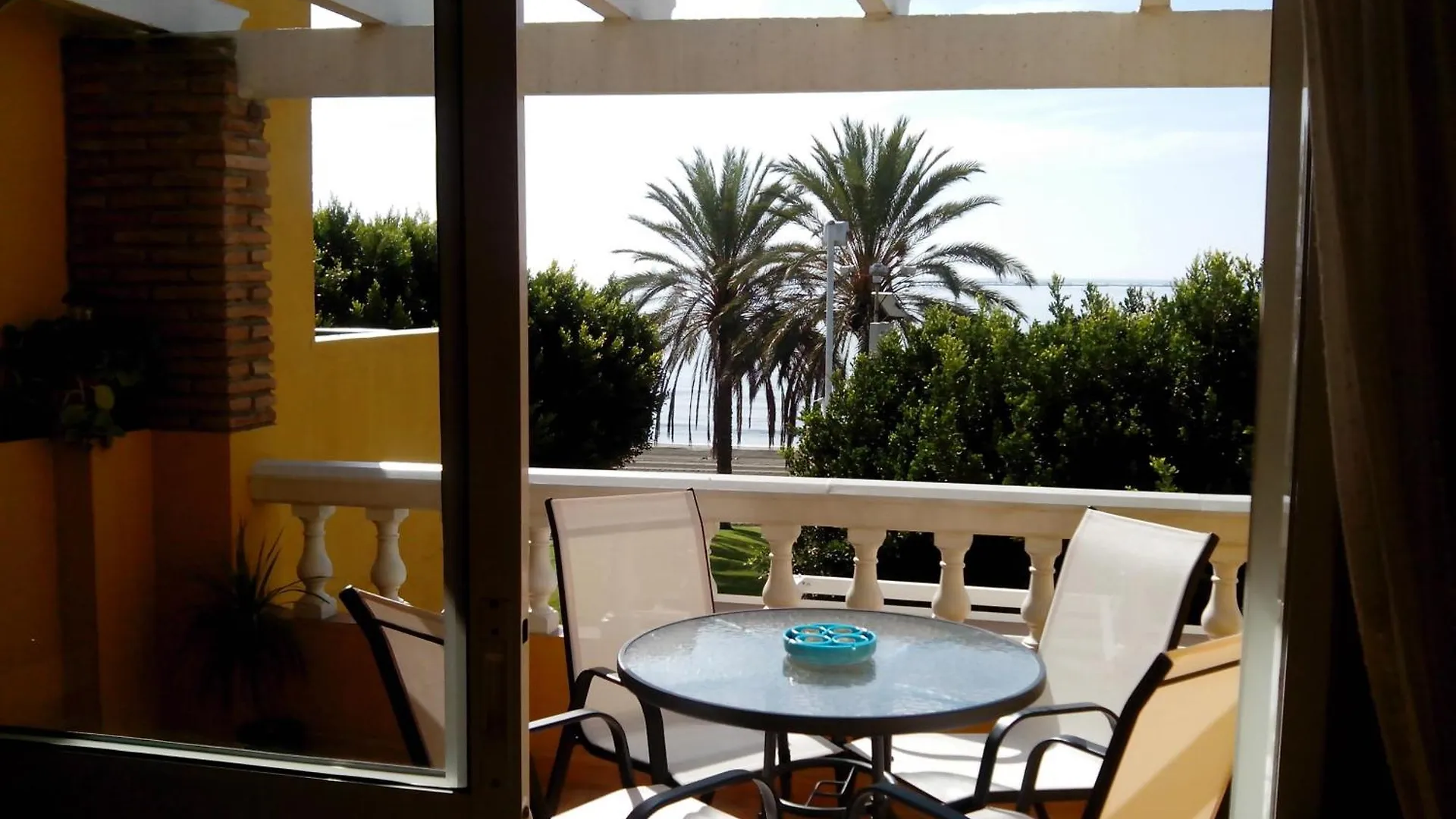 Aunt Antonia Beach House Apartment Malaga Spain