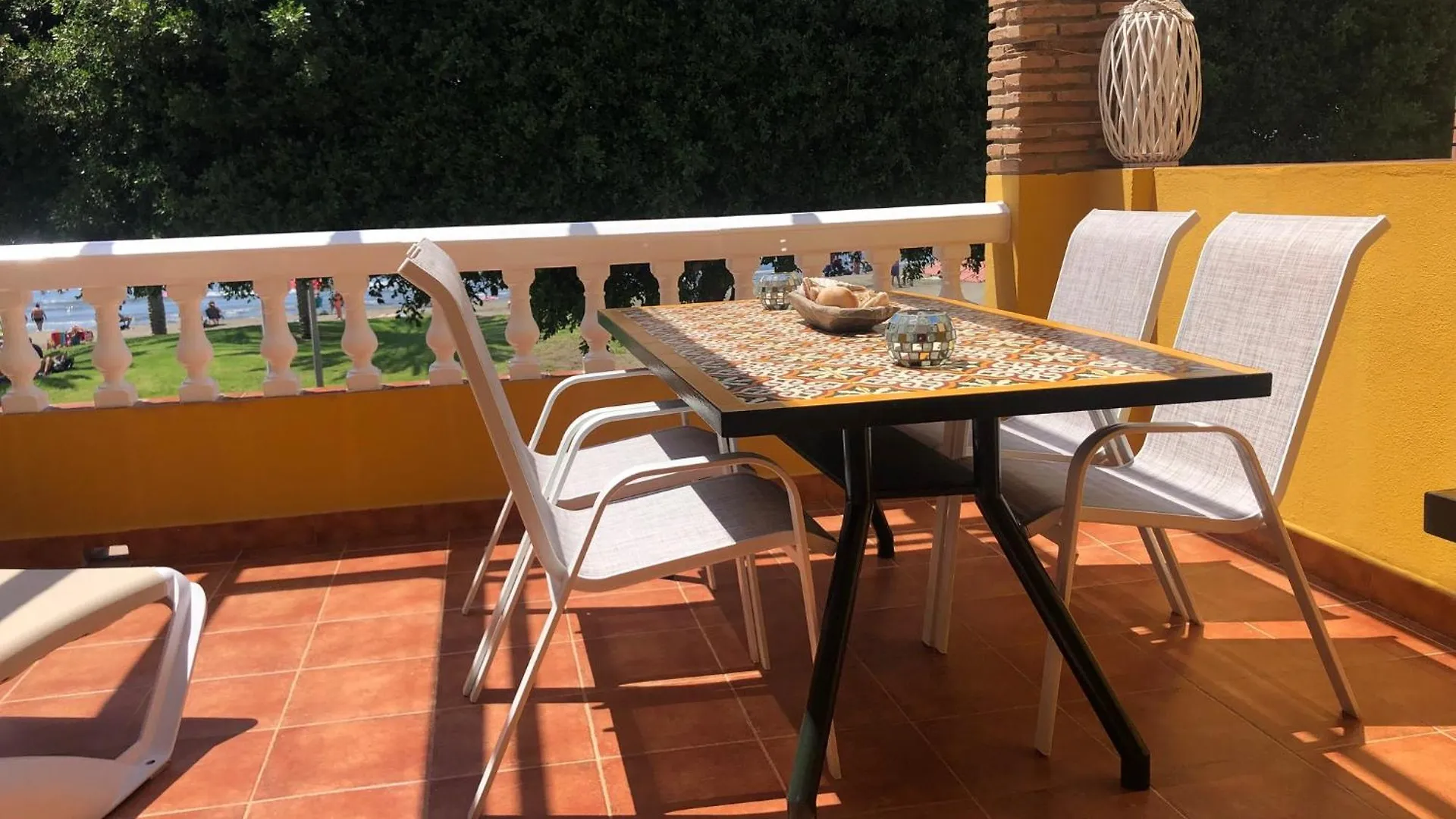 Aunt Antonia Beach House Apartment Malaga